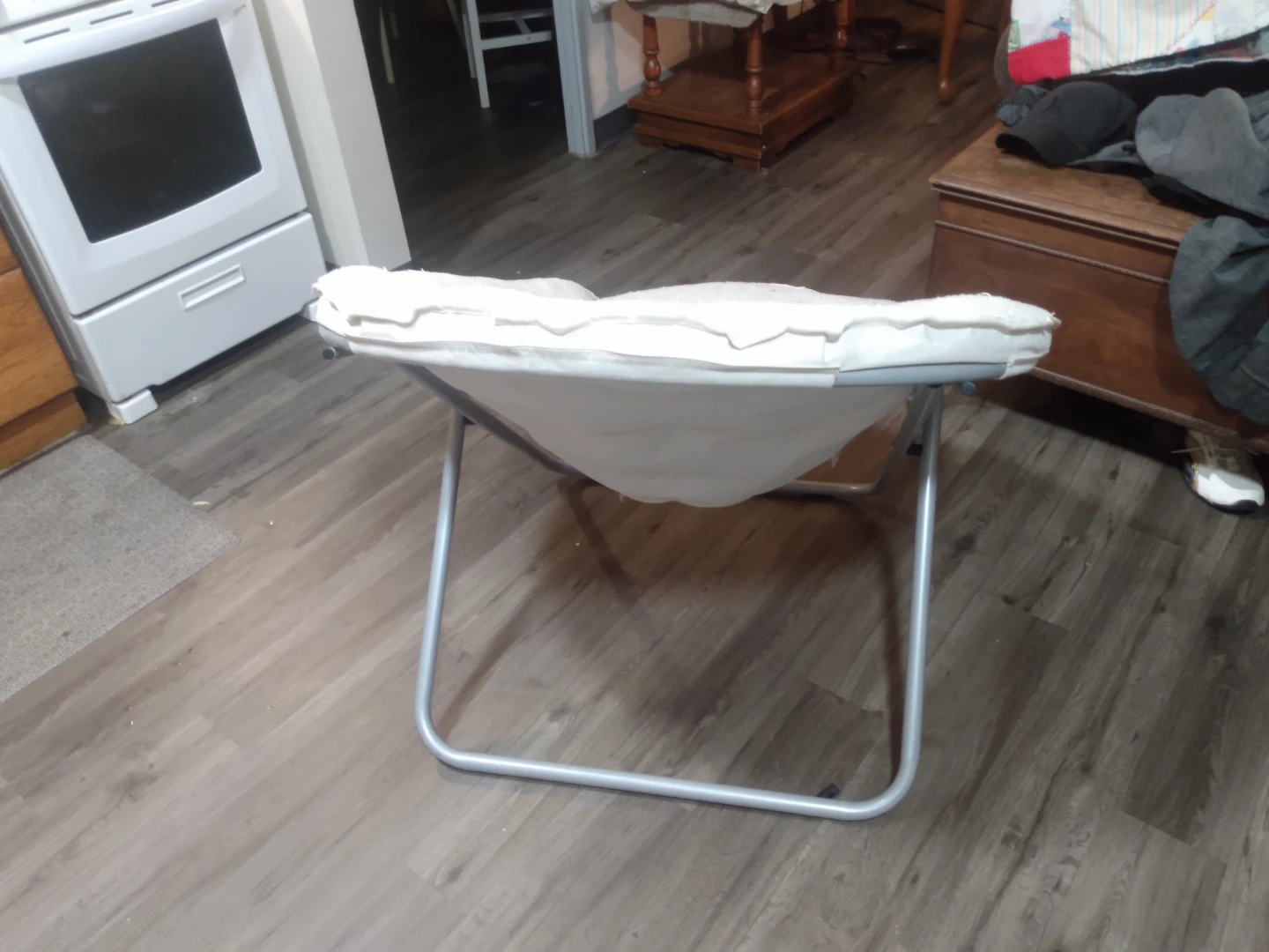 Plush Moon Chair - photo 4