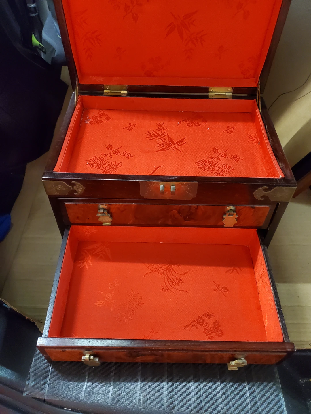 Vintage Chinese Style Wood Jewellery Box - photo 4