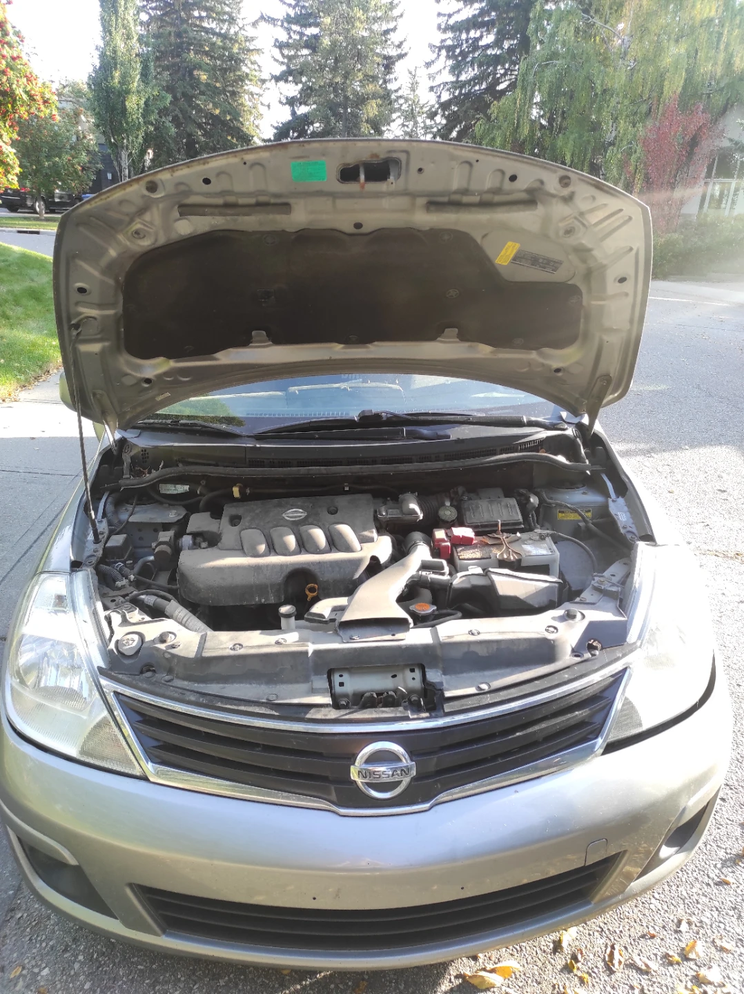 Nissan versa 2010 - photo 2