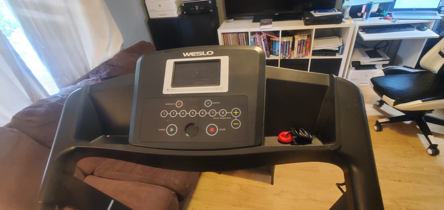 Treadmill - photo 3