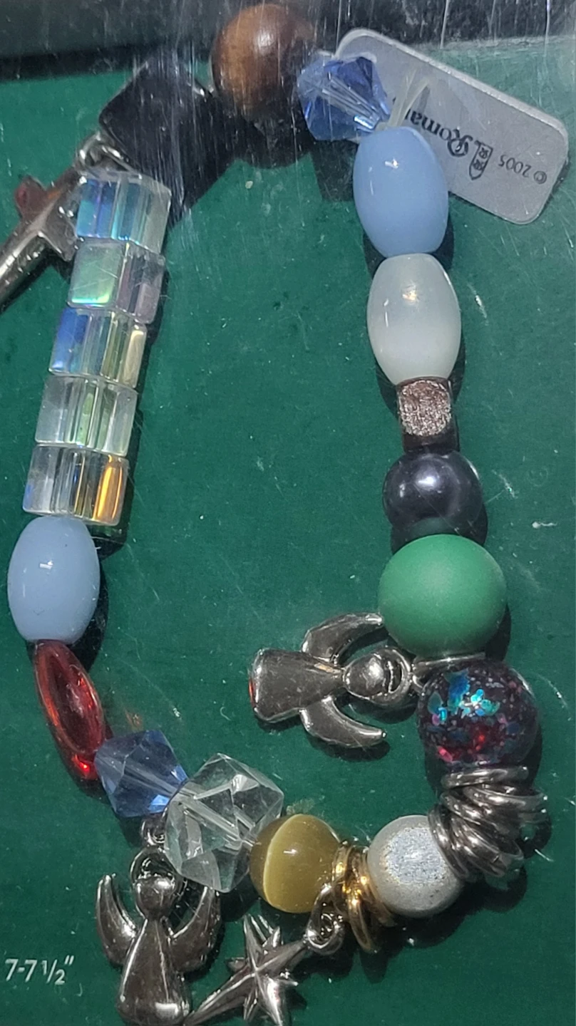 Roman Inc. Beaded Bracelet and Photo Album - photo 3