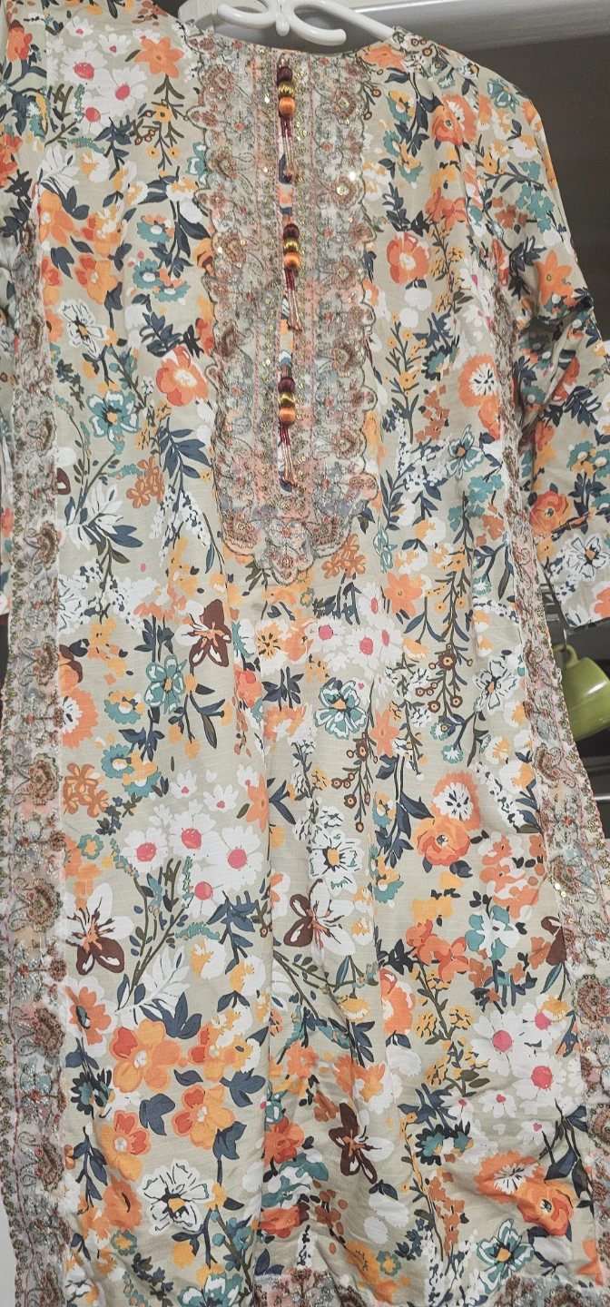Floral Embroidered Kurta Set