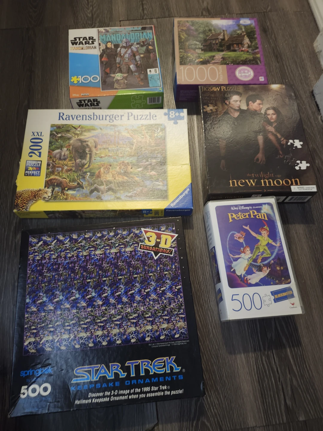 Lot of  Jigsaw Puzzle Collection