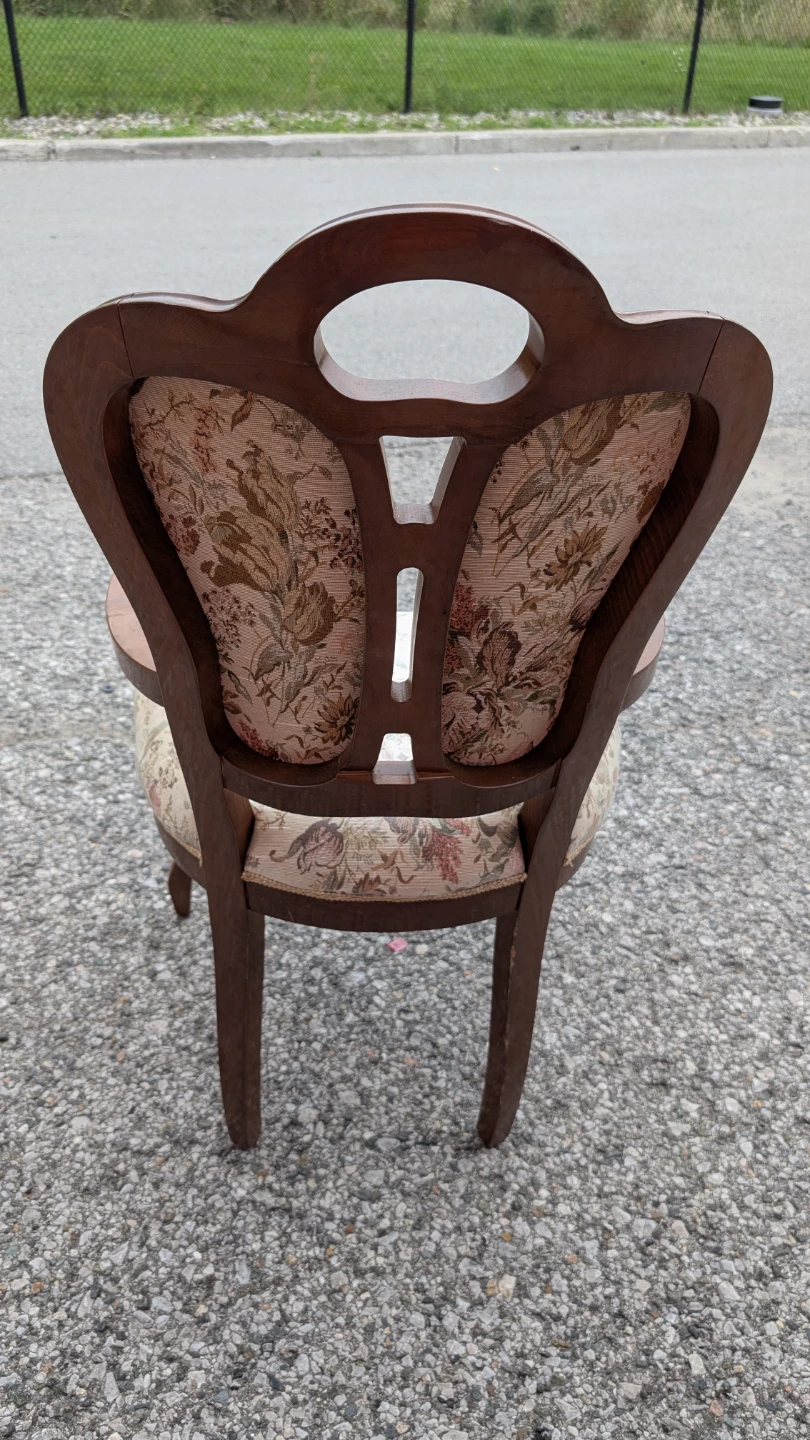 Vintage Accent Chair with Matching Footstool - photo 3