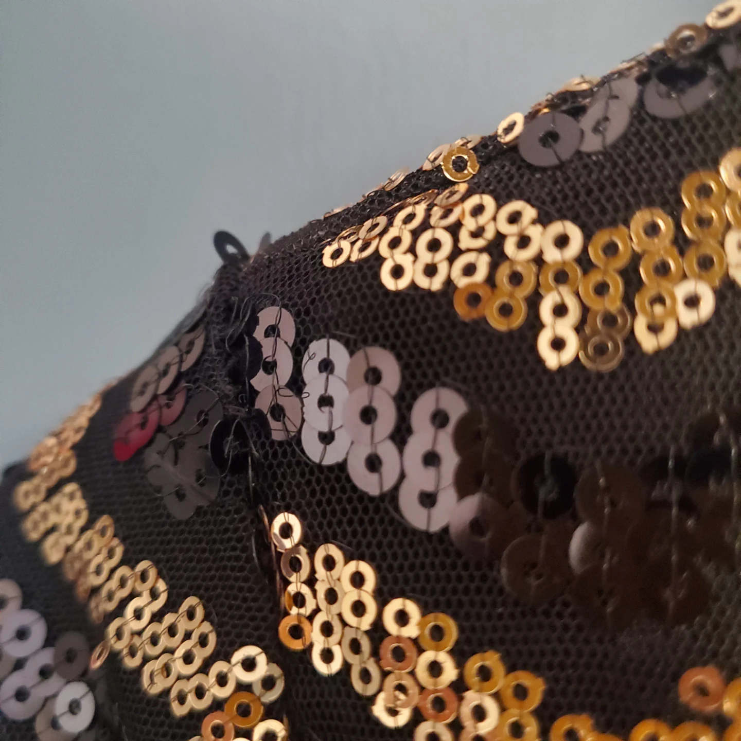 H&M Black and Gold Sequin Dress - photo 5