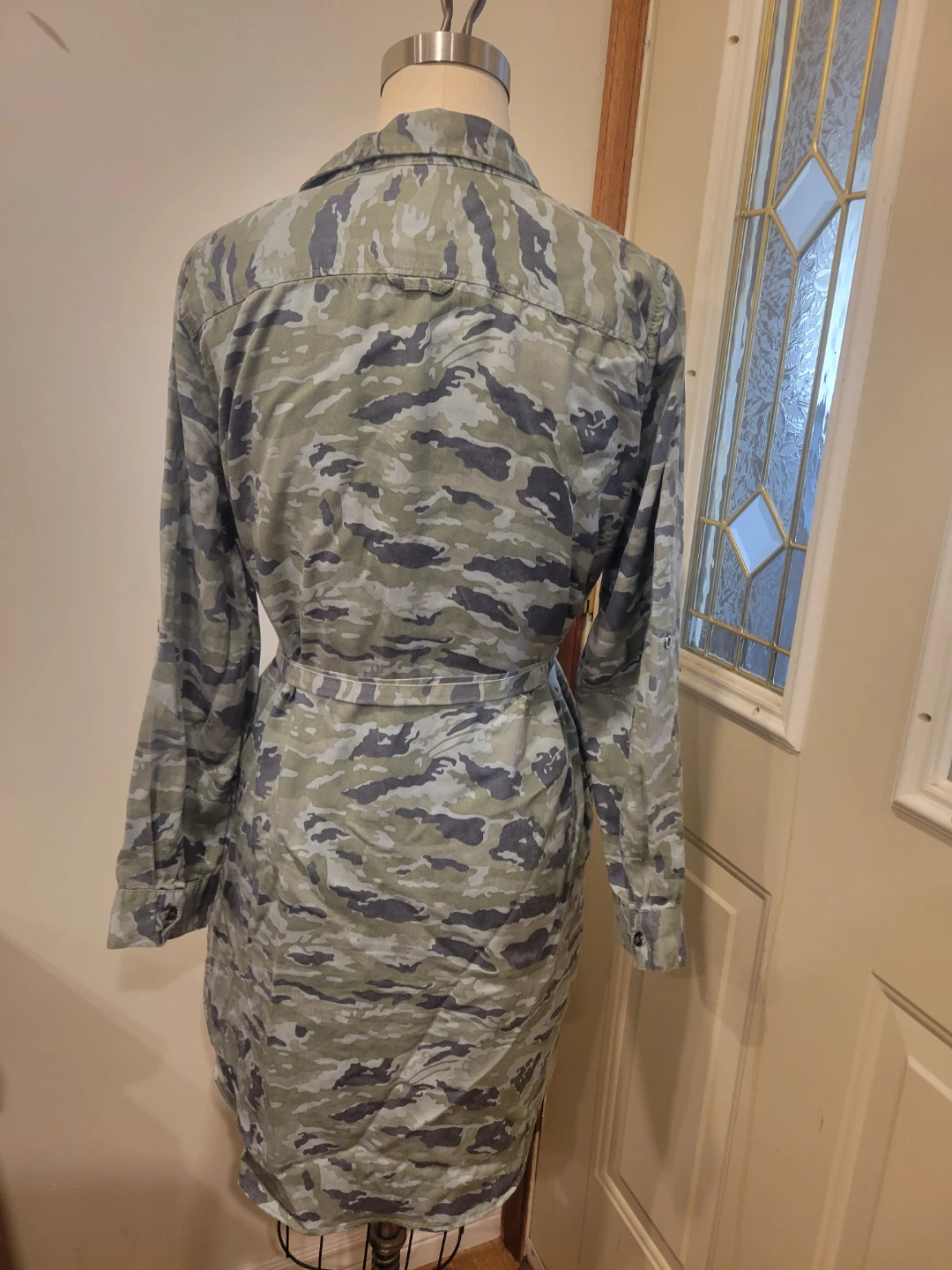 Velvet Heart Camo Shirt Dress with belt - photo 3