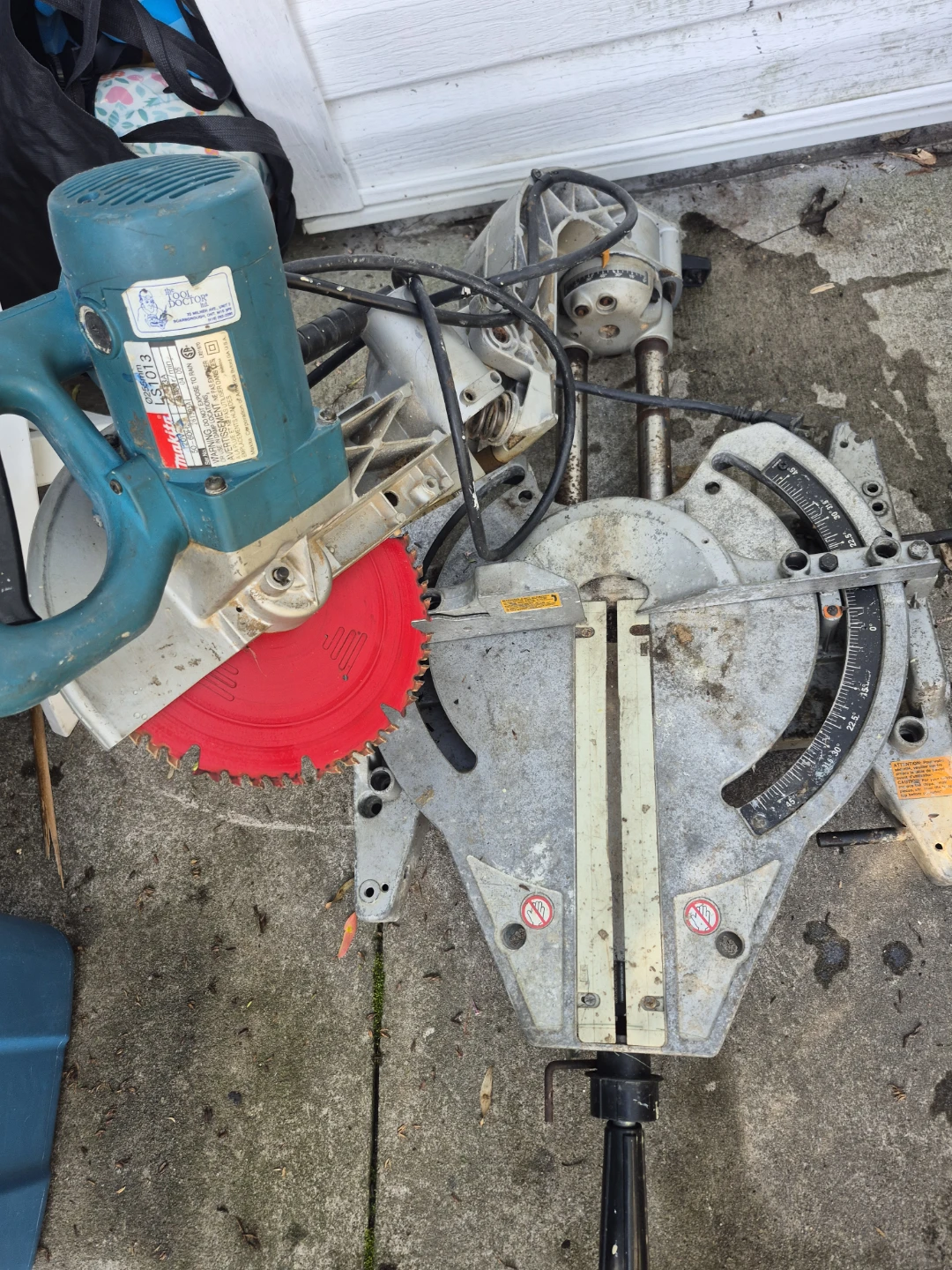 Makita LS1013 Compound Miter Saw - photo 5