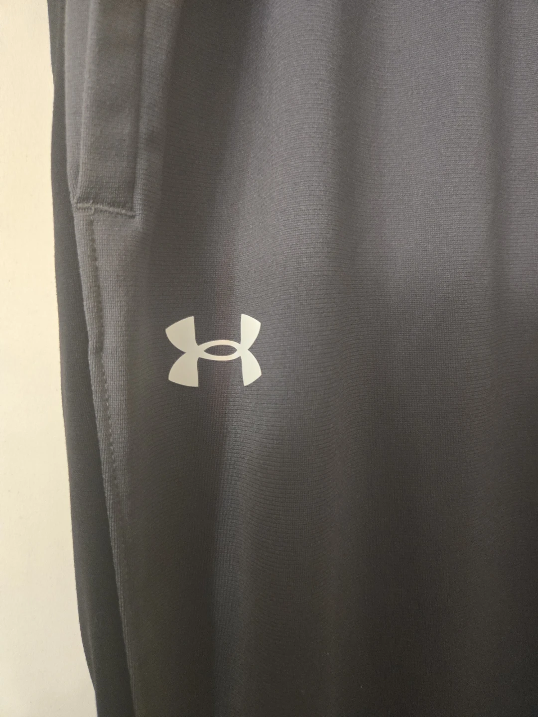 Under Armour Mens' Track Pant.  XL. - photo 5