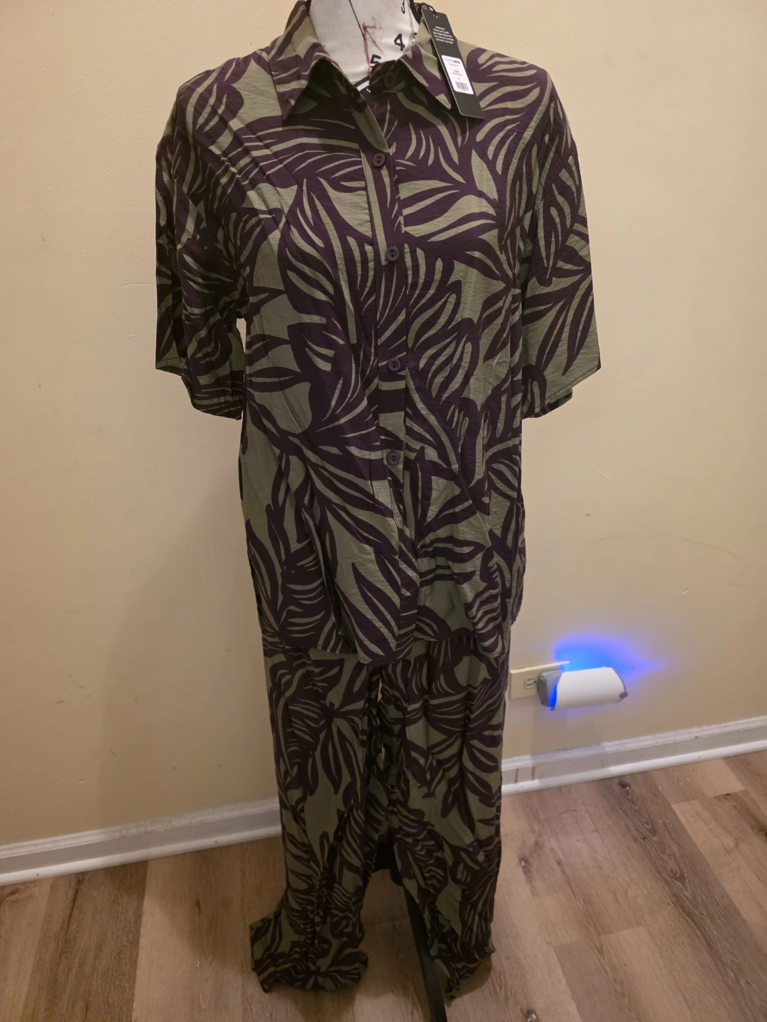 Fashion Nova Two-Piece Set Size L