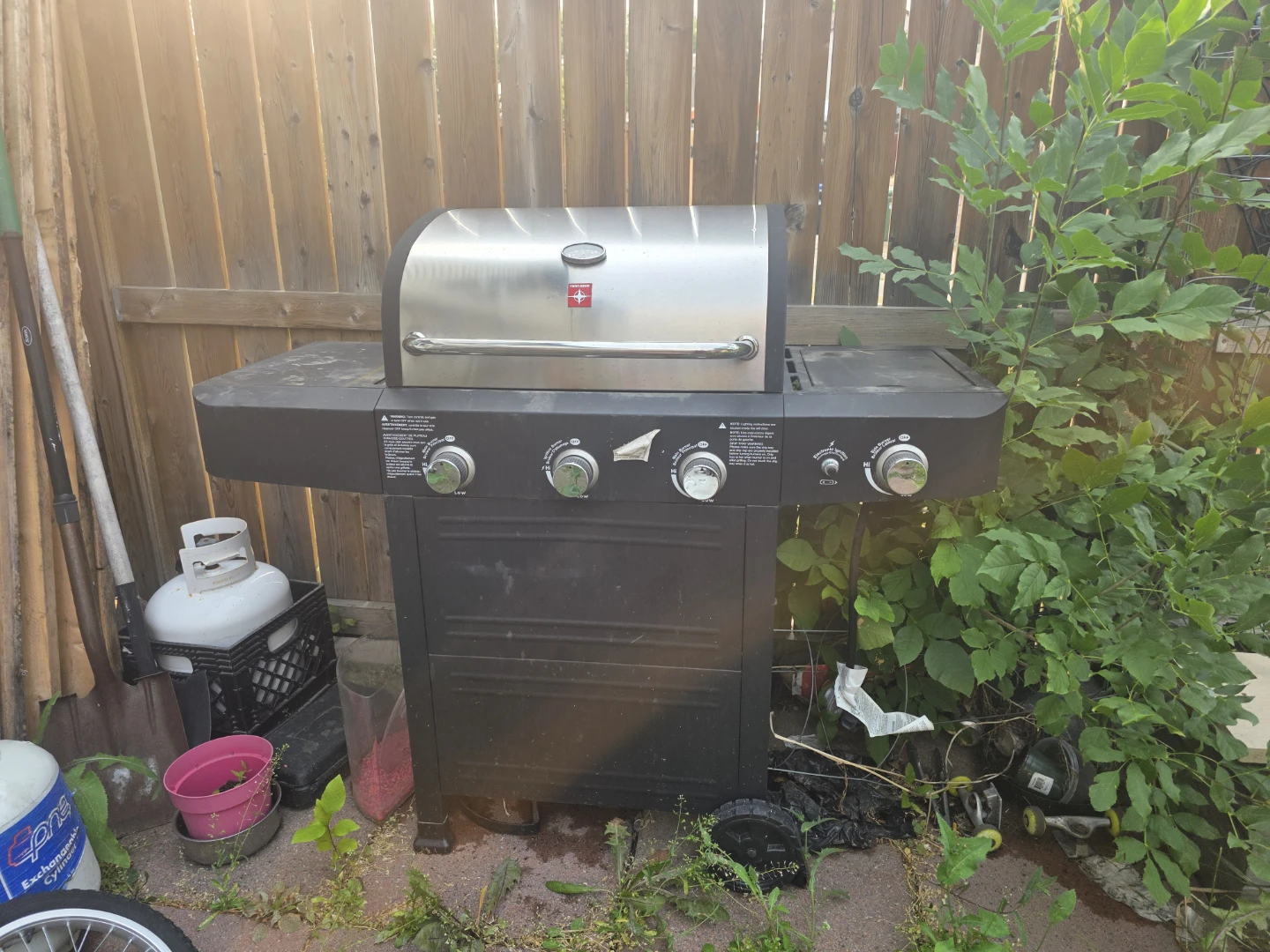 Triton 3-Burner Gas BBQ with Side Burner - photo 3