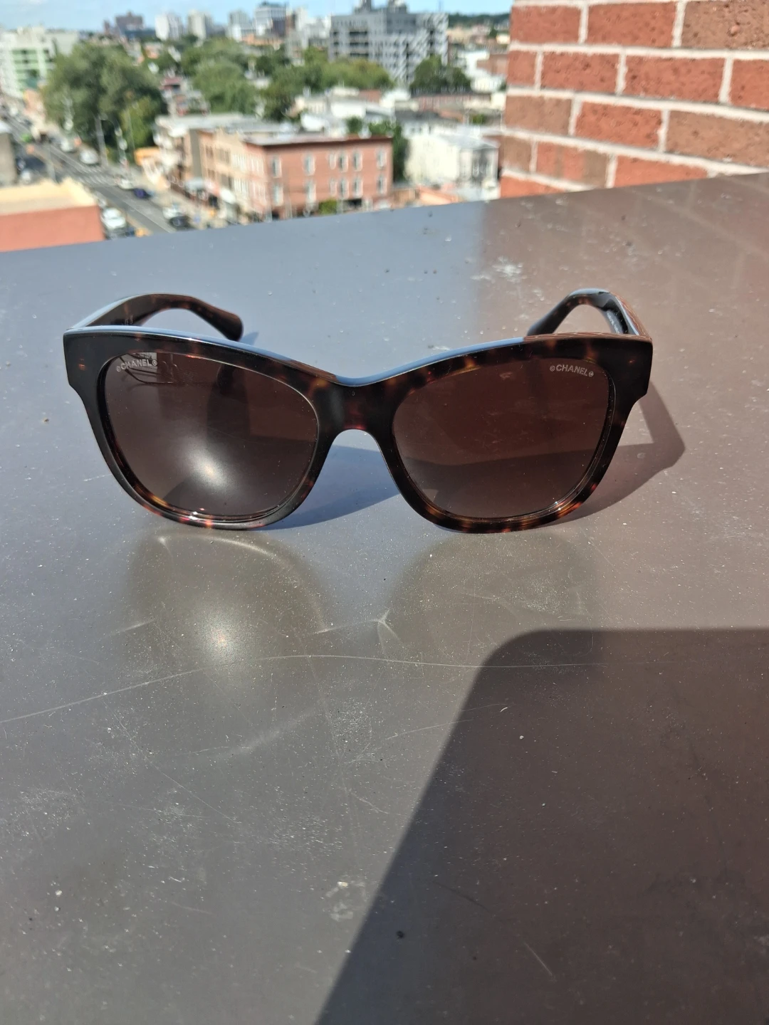 Chanel 5380 Tortoiseshell Sunglasses - photo 2