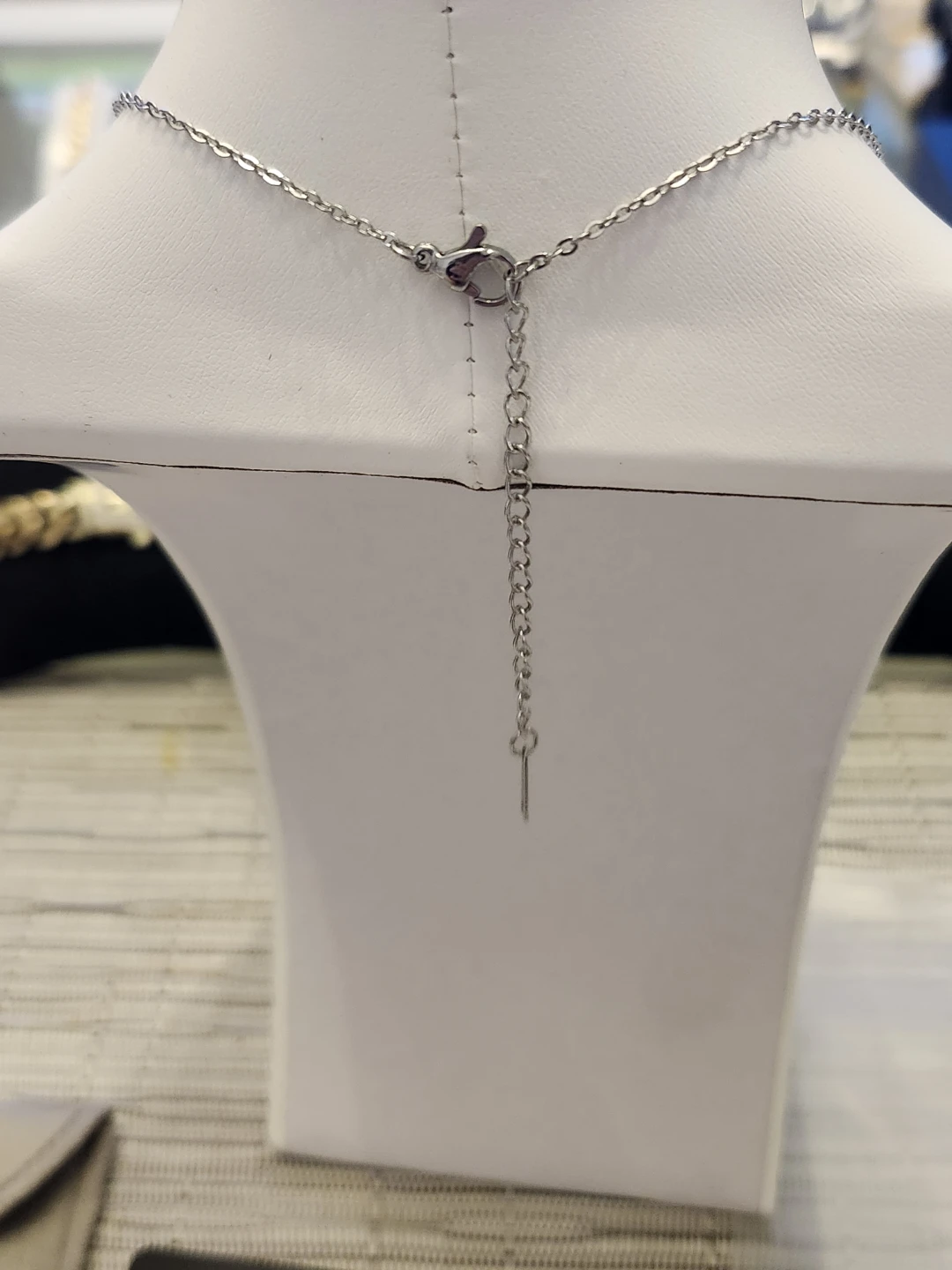 Moissanite Flower Pendant Necklace - photo 5