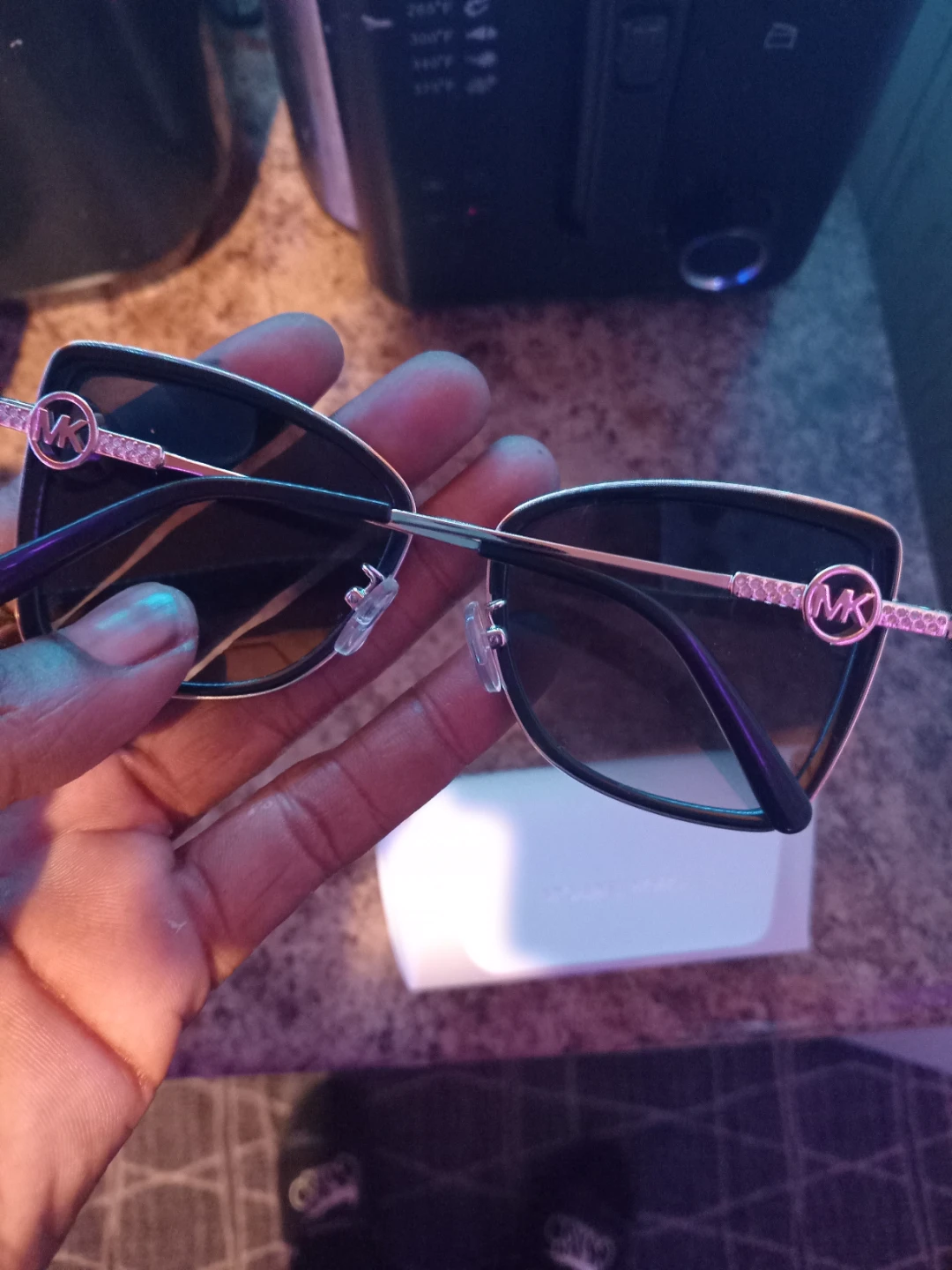 Michael kors sunglasses - photo 2