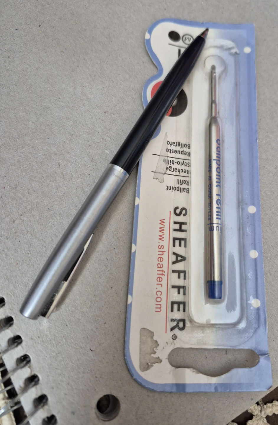 vintage Ballpoint Pen and 2 new  Refill one in pen