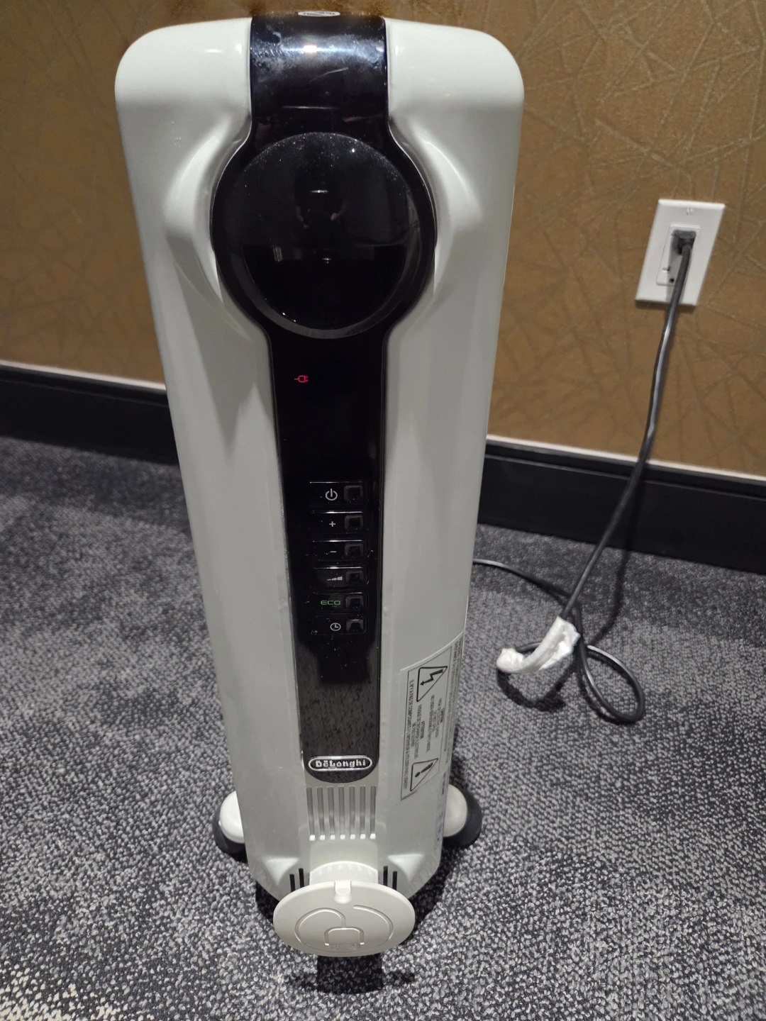 Delonghi Oil-Filled Radiator Heater - photo 4