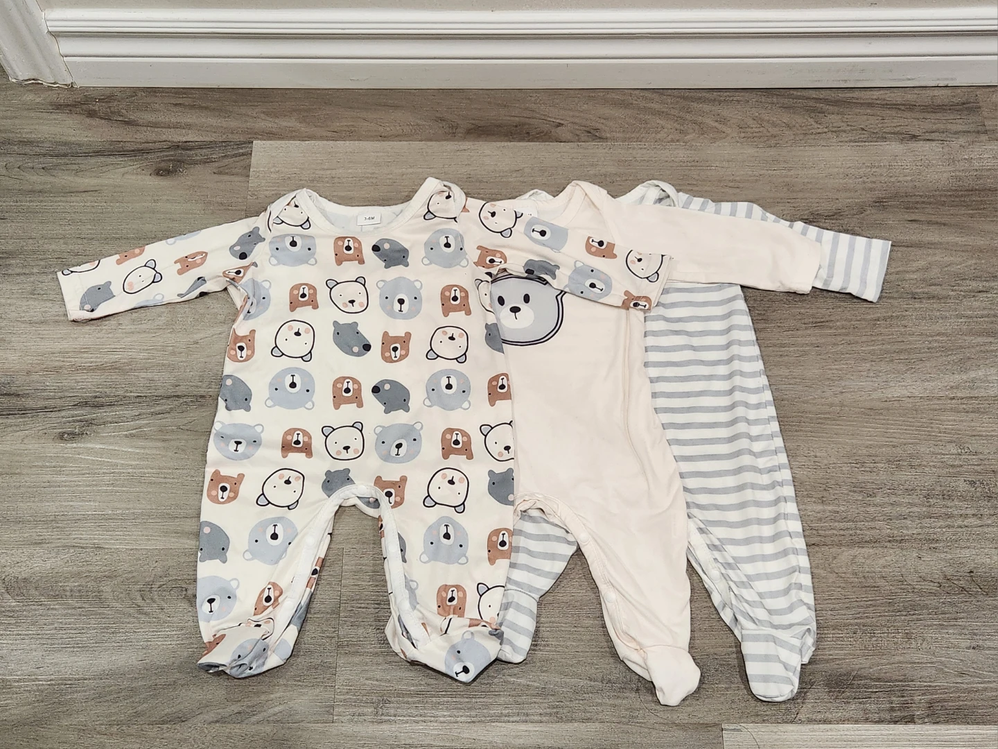 👶🏻 3-6M baby boy clothing bundle 👶🏻 - photo 2