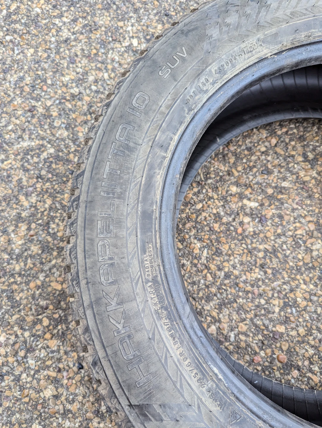 235/60R18 Nokian Hakkapeliitta 10 SUV - photo 4