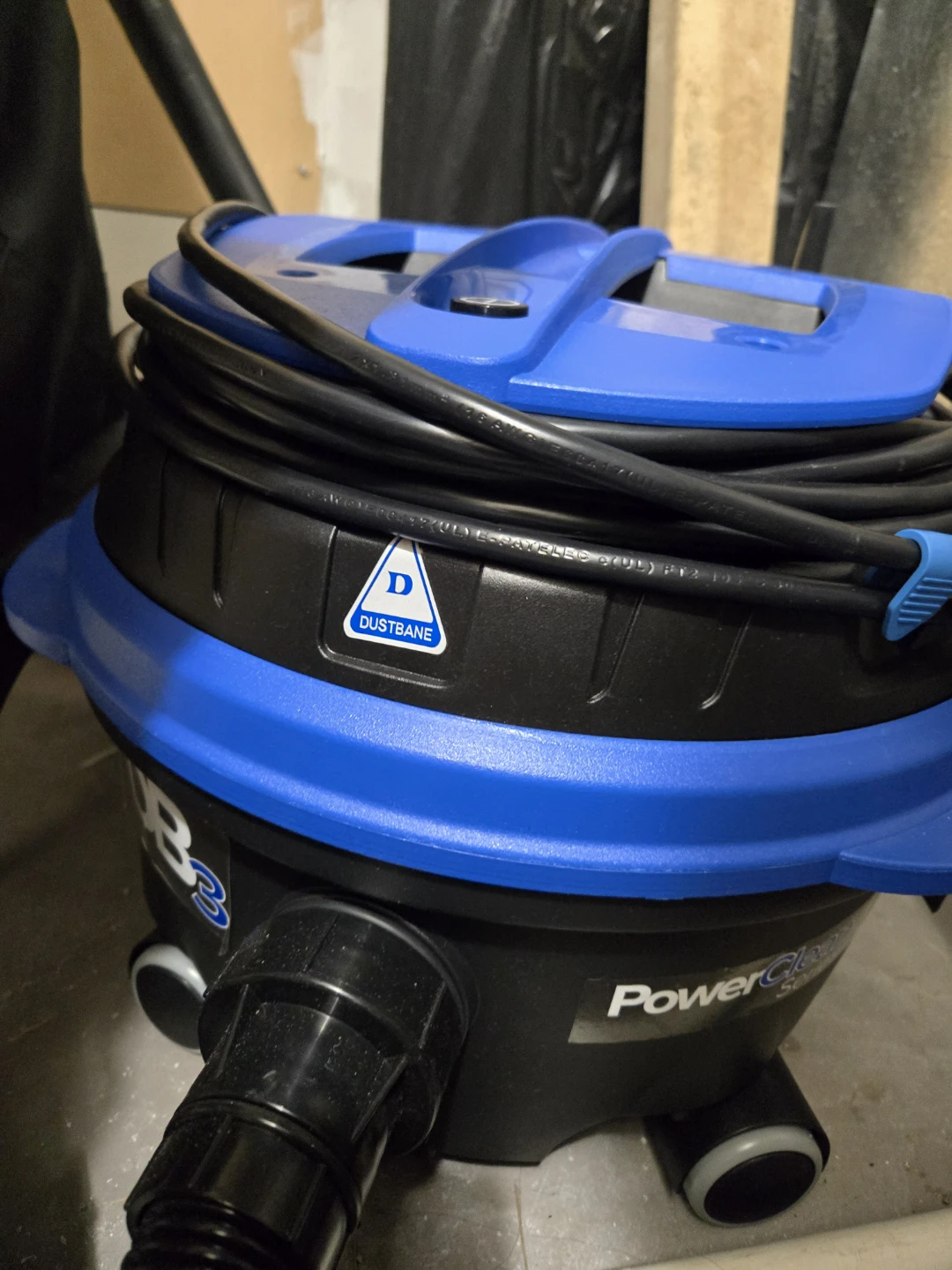 Dustbane PowerClean PB3 Vacuum