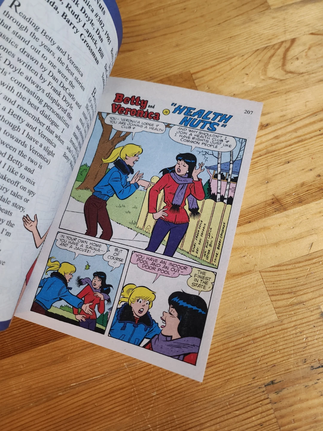 Best of Archie Comics Starring Betty & Veronica Paperback Comic - photo 3