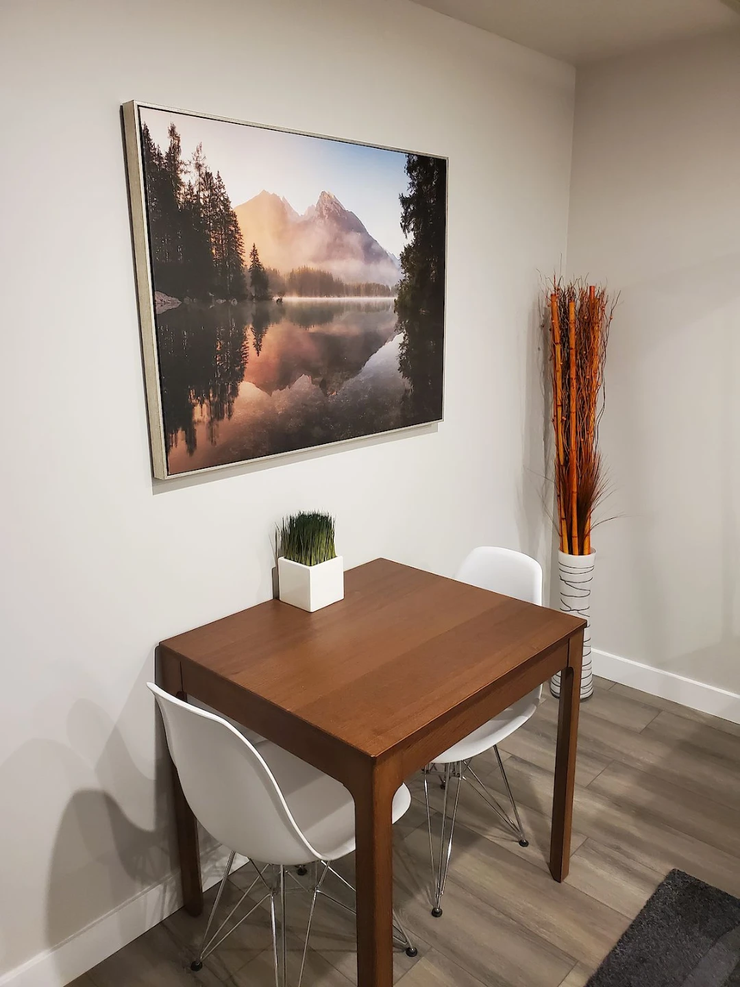 52 Westroyal Rd. (Etobicoke, ON) $1,100/mo. rental - photo 5