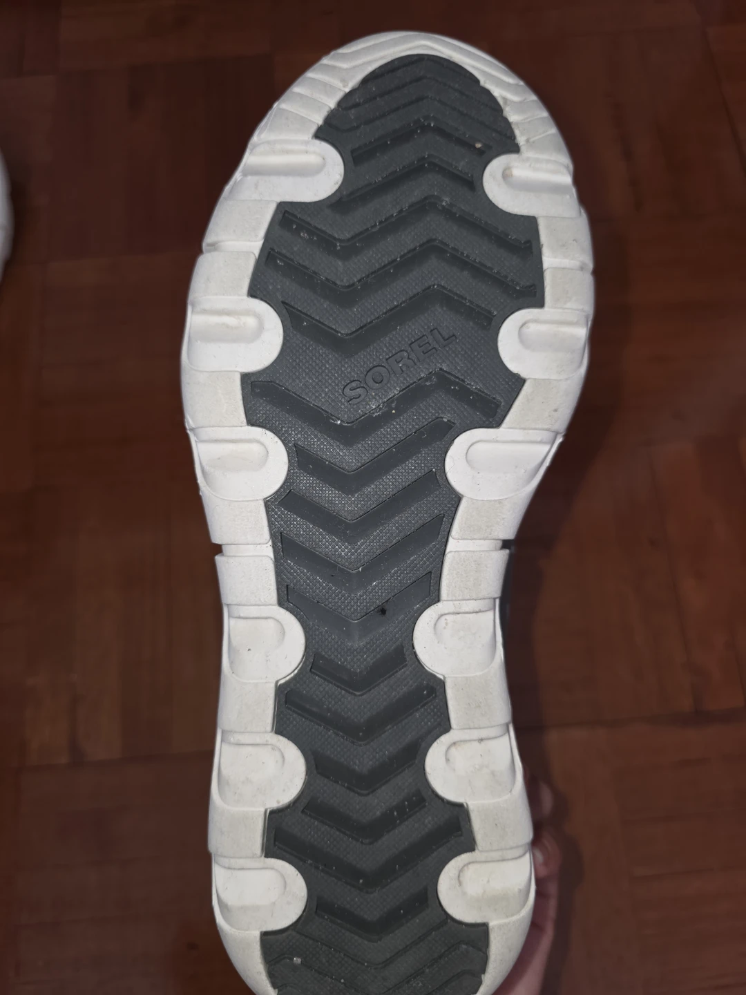 Sorel Winter and Rain  Boots like new - photo 5