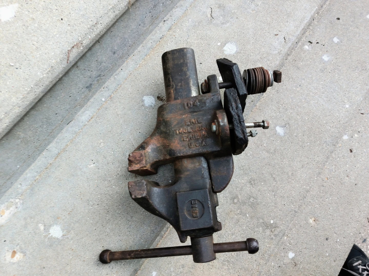 Larger Vice used Erie Vice made in USA Heavy - photo 3