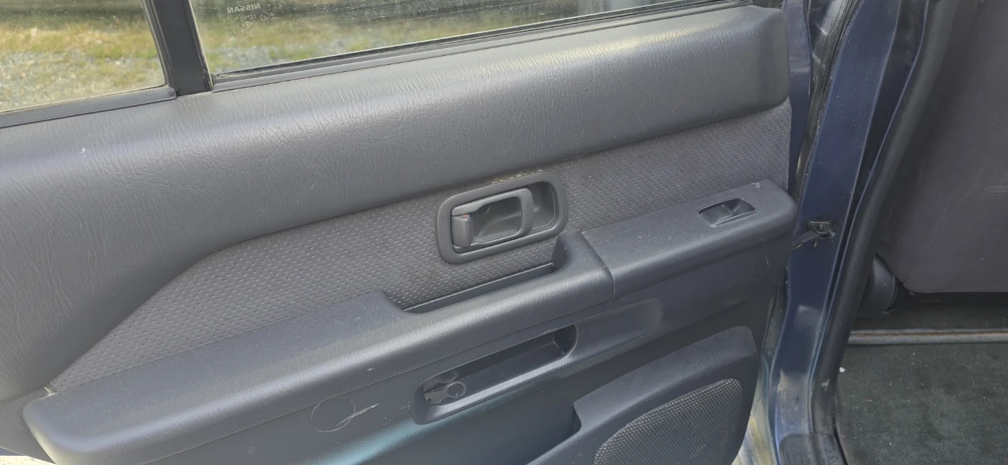 Nissan pathfinder 2000 - photo 4