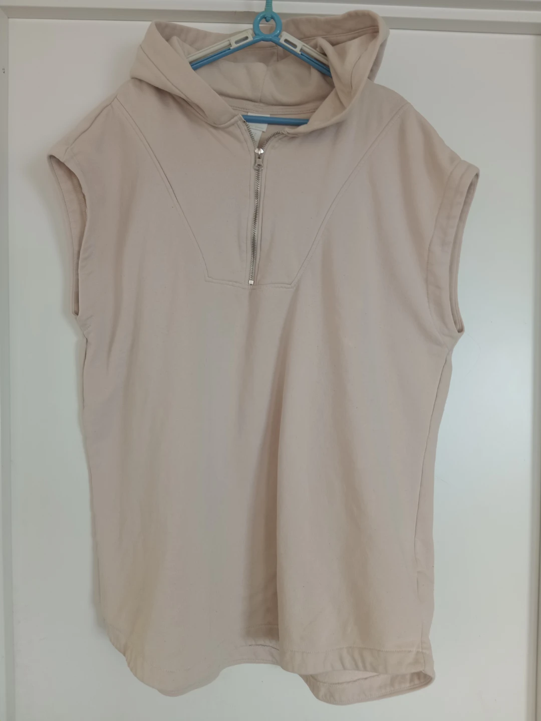 H&M Sleeveless Hooded Top - Beige - Size Medium
