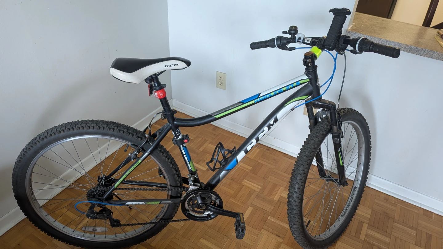 CCM Hardline 27.5 Mountain Bike