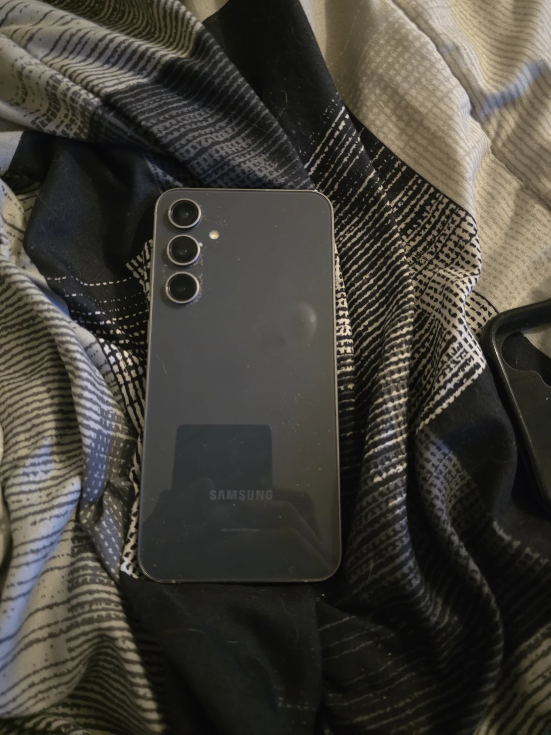 Samsung Galaxy S23 FE - photo 3