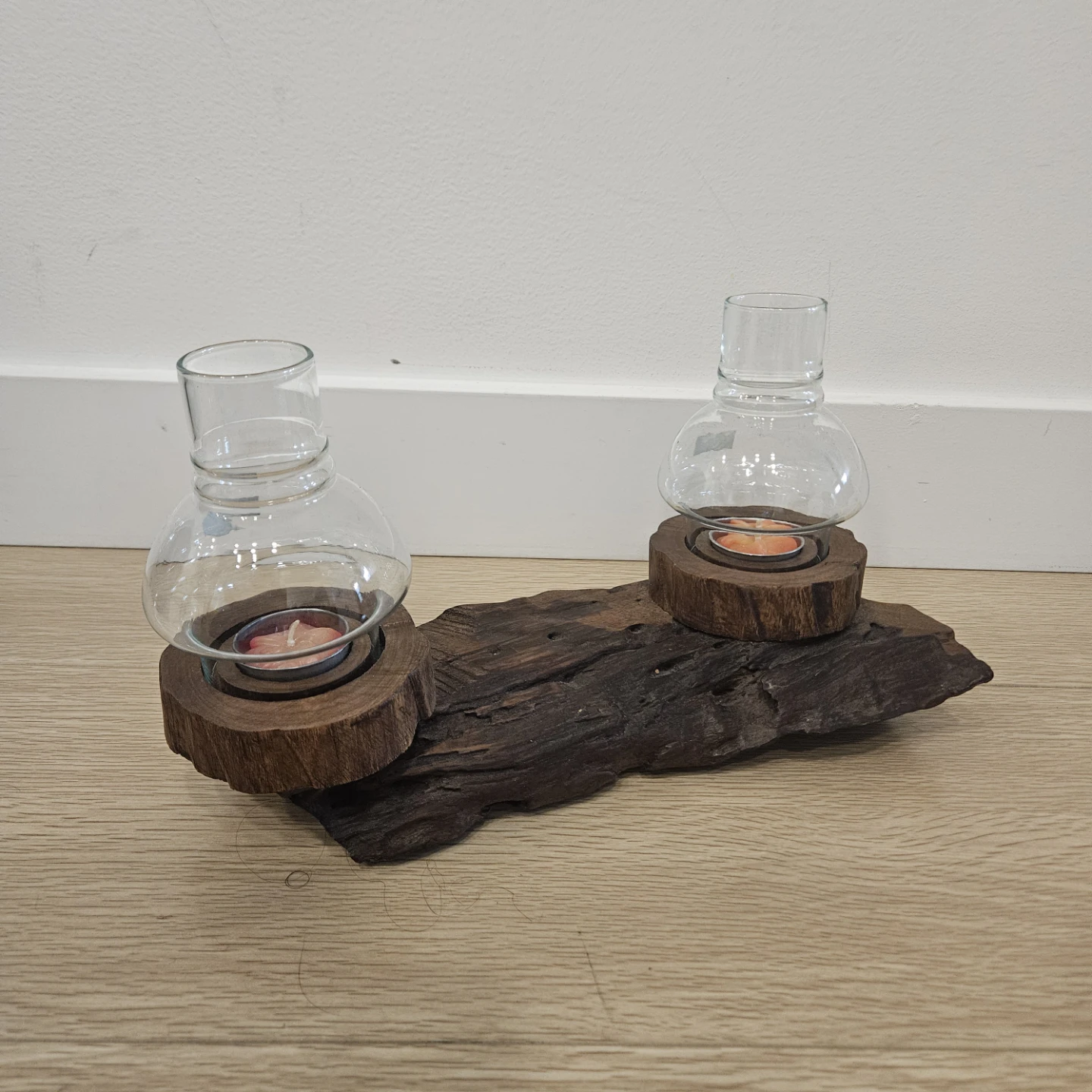 Driftwood Candle Holder with Glass Vases