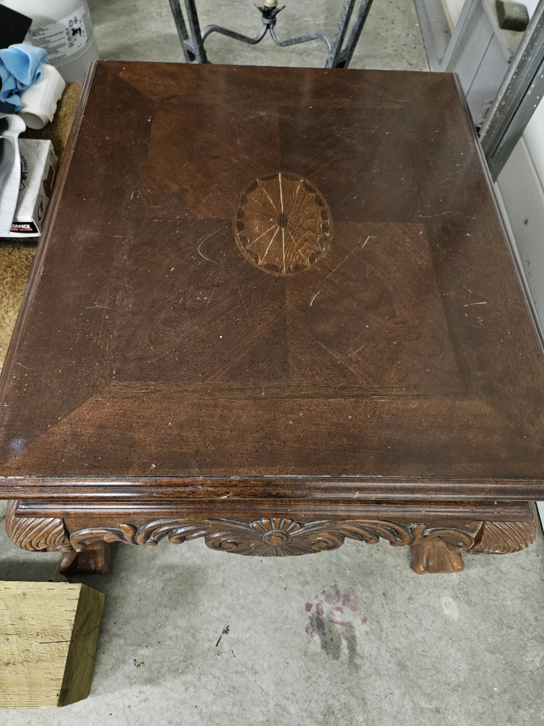 Vintage Style Wood End Table - photo 2