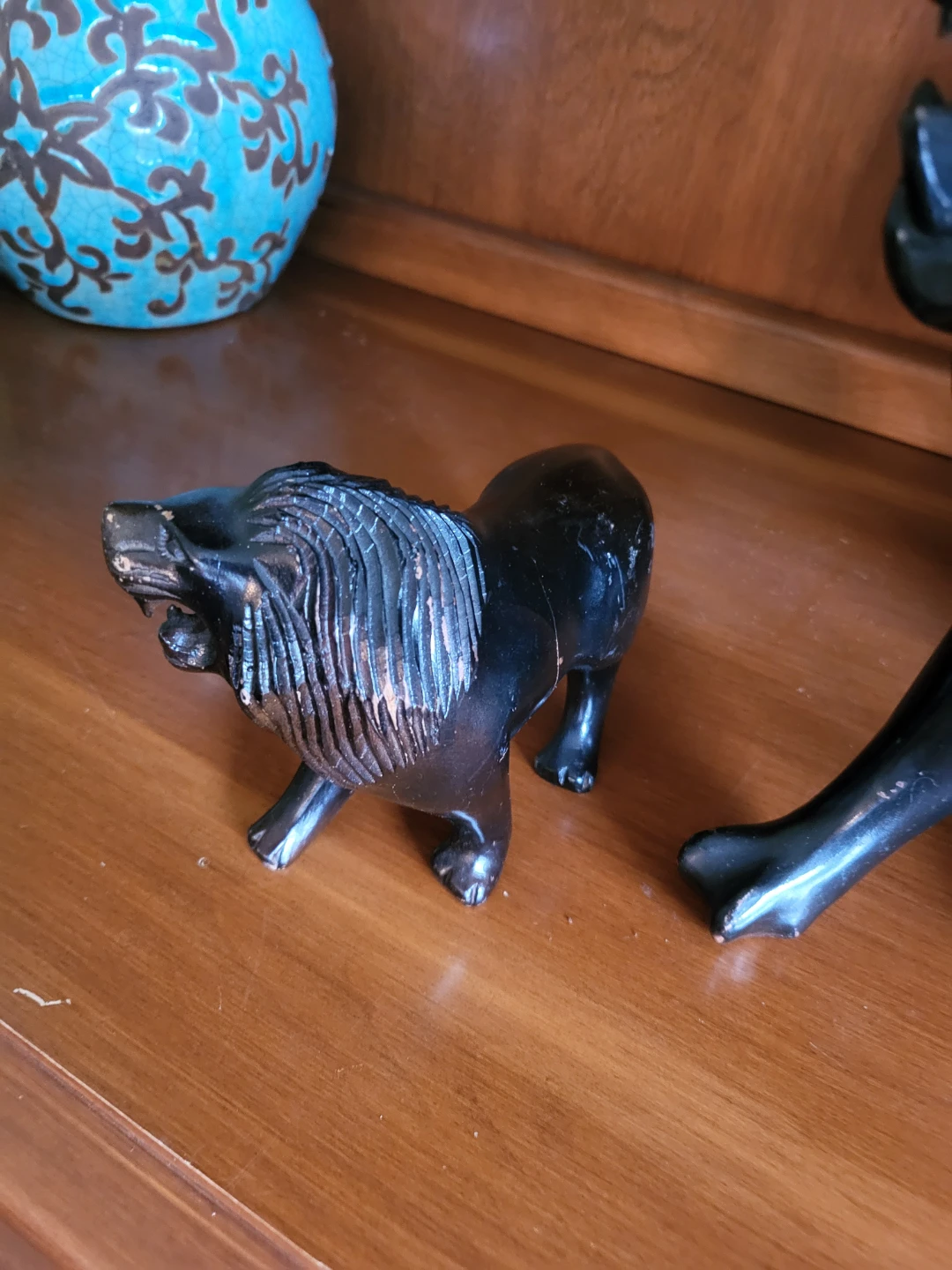 Two Vintage Carved Black Lion Figurines - photo 5