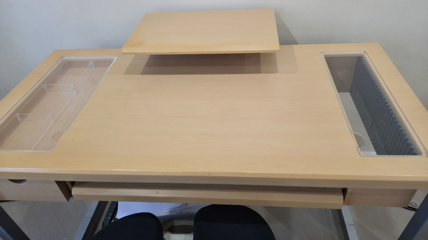 Light Wood Desk with Keyboard Tray and Office Chair - photo 2