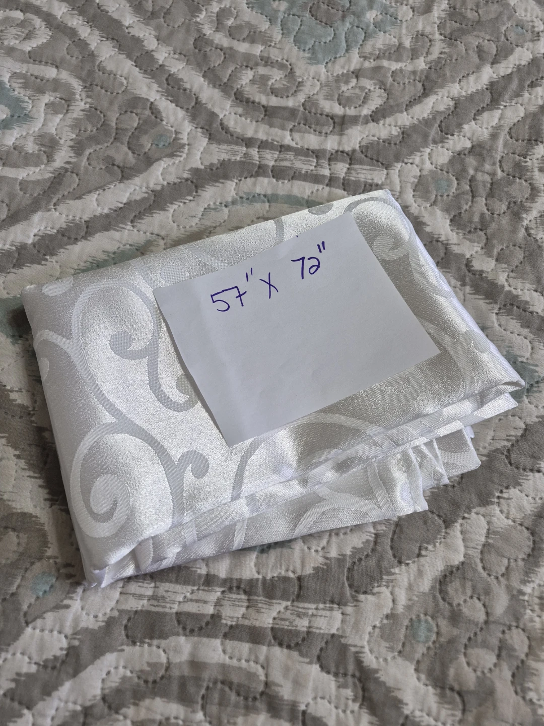 Beautiful 57" x 72" White Tablecloth - photo 5