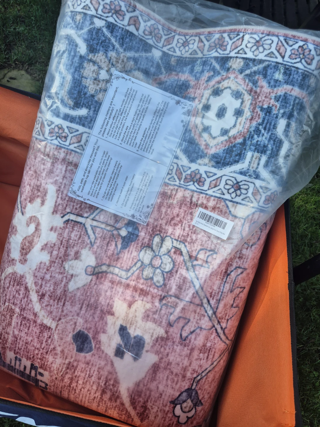 New 9 x 12, Washable  Area Rug - photo 2