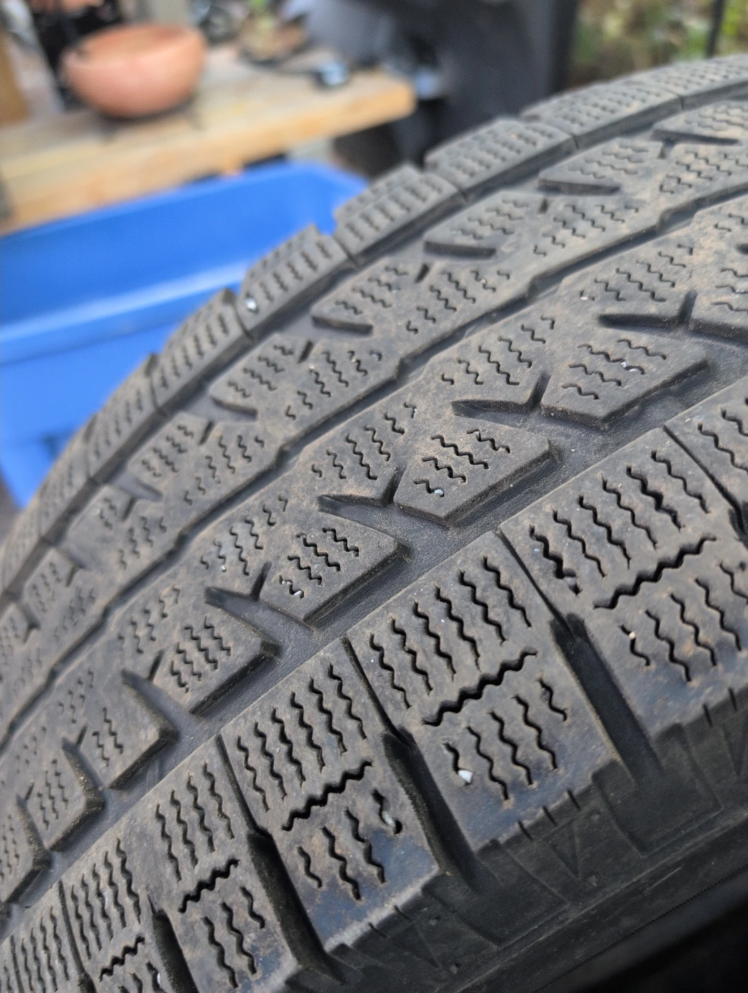 Bridgestone Blizzak LT 245/75R16 120/116R M+S - photo 5