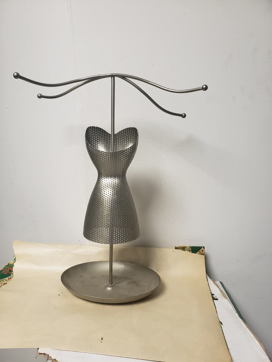 Vintage Umbra Venus Metal Dress Form Jewelry Stand Organizer - photo 2