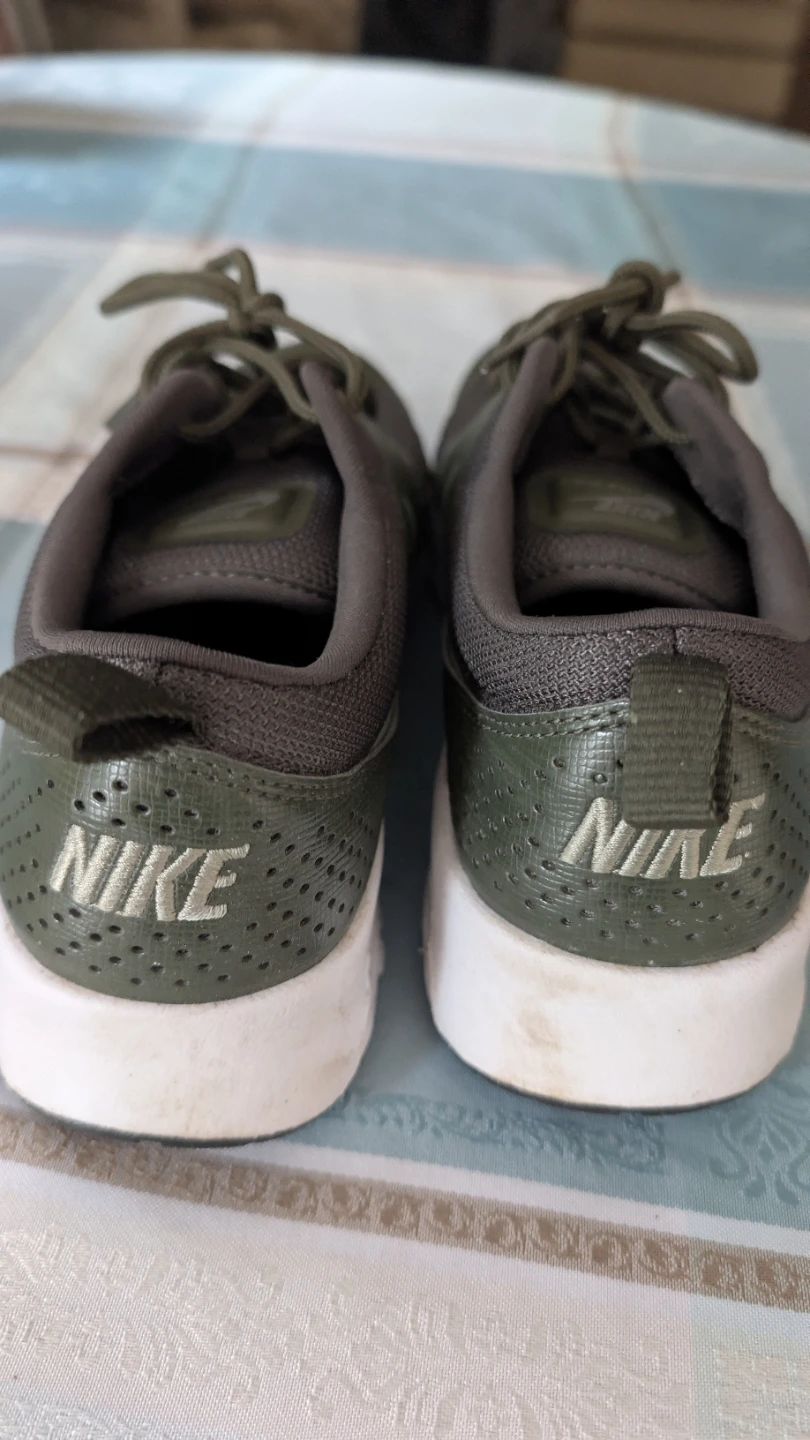 Nike Air Max Thea Olive Green Sneakers - photo 2