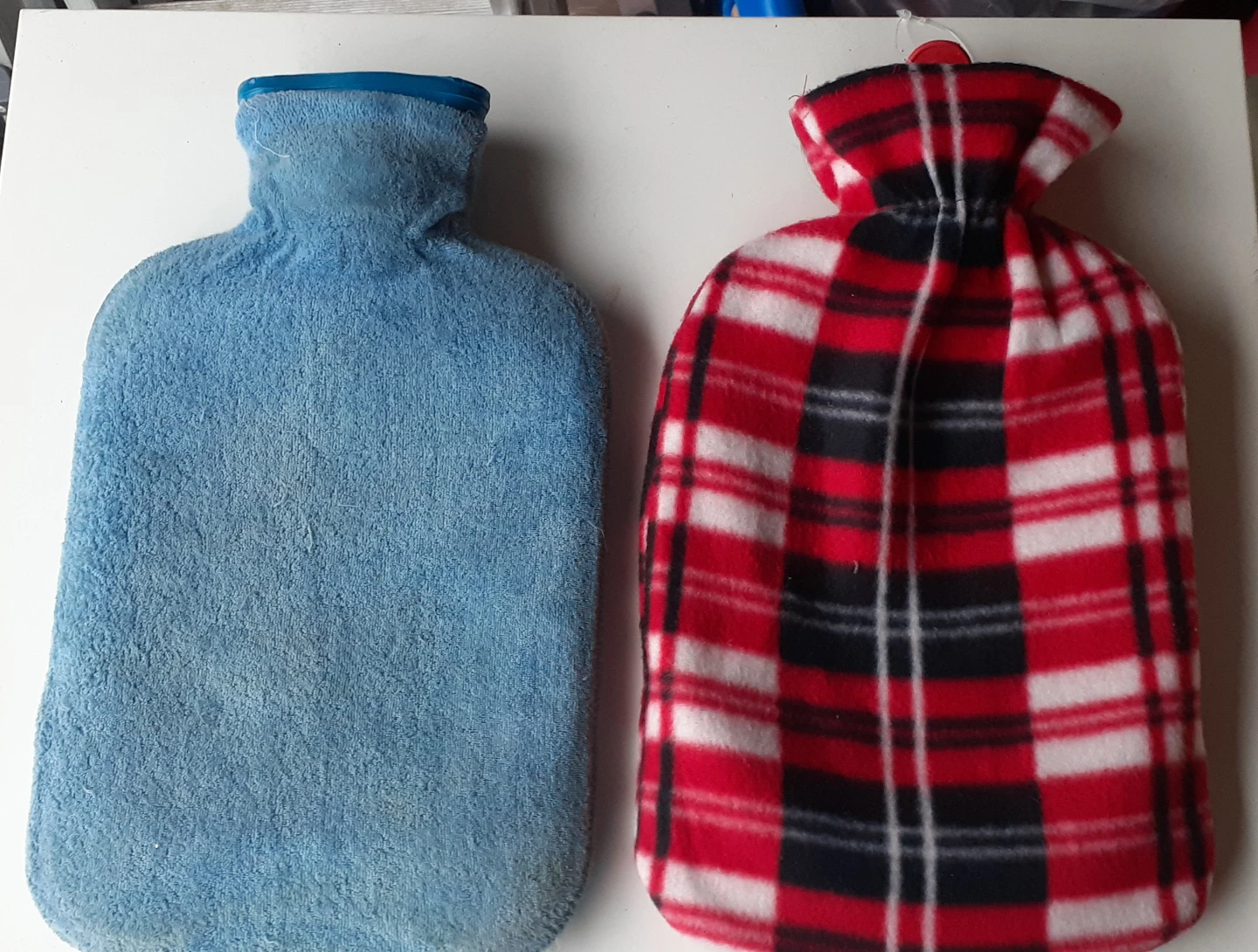 Hot Water Bottles with Covers - photo 2
