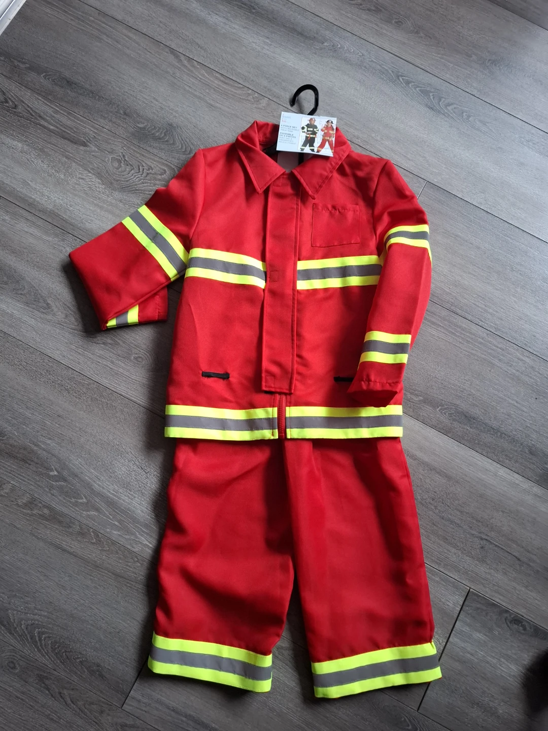 Kids firefighter costume 7-8 years old with accessories