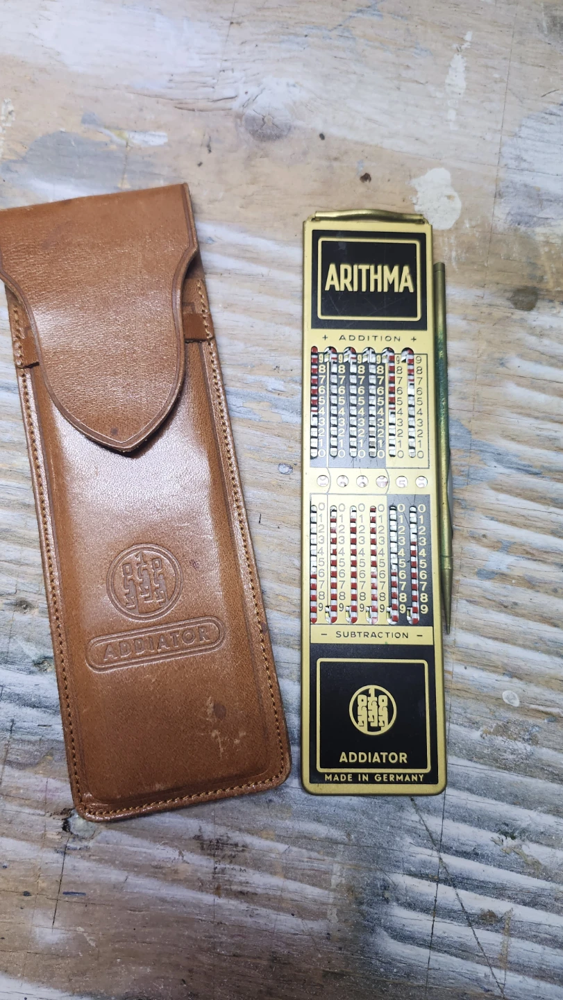 Addiator Arithma ABacus Calculator - photo 2