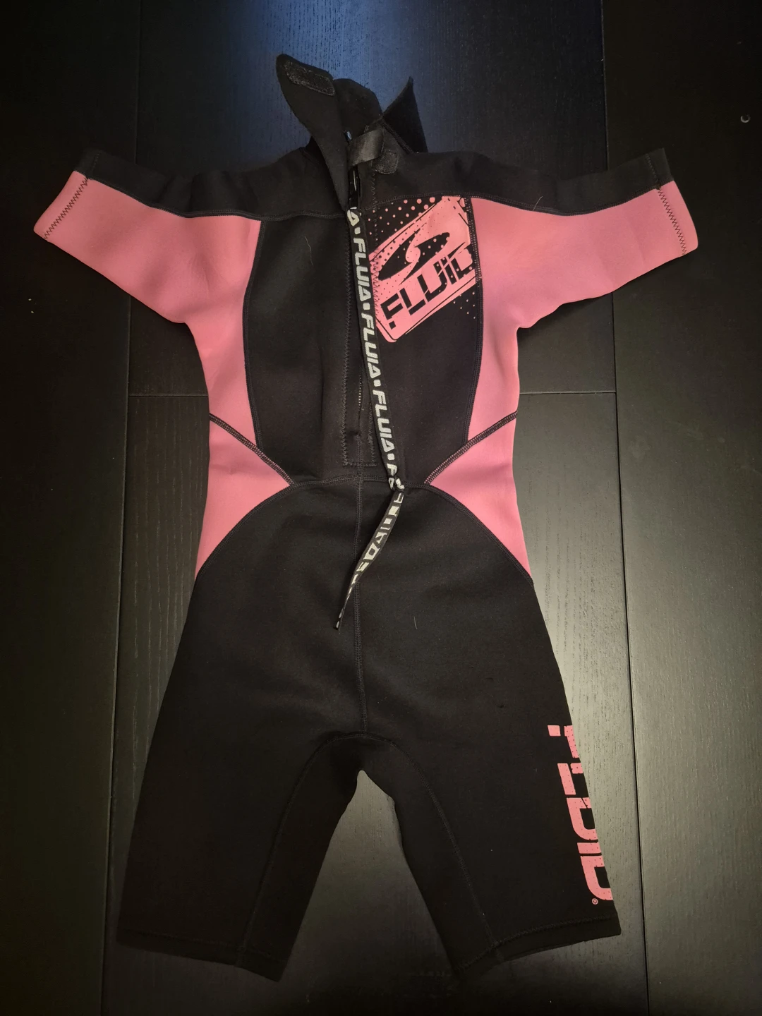 Children's Wetsuit, Size 8 yrs, good condition.