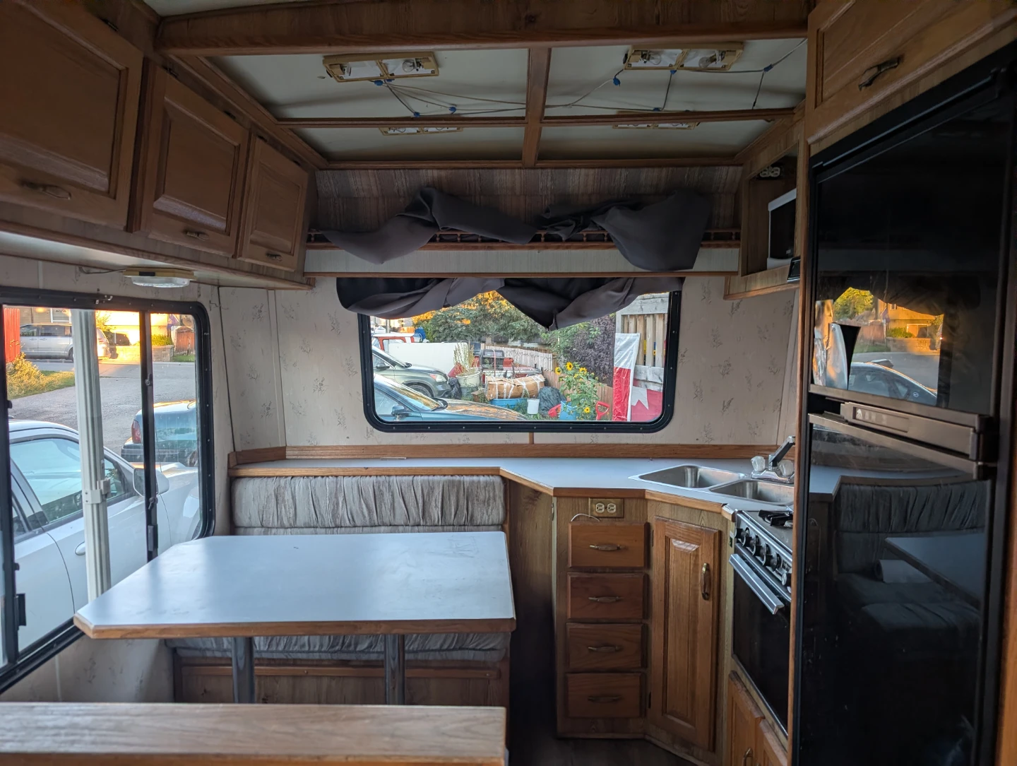 2005 Kodiak 5th wheel camping trailer - photo 4