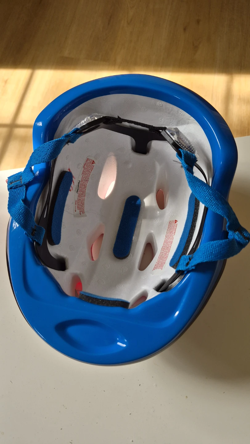 Spider-Man Kids Helmet - photo 3