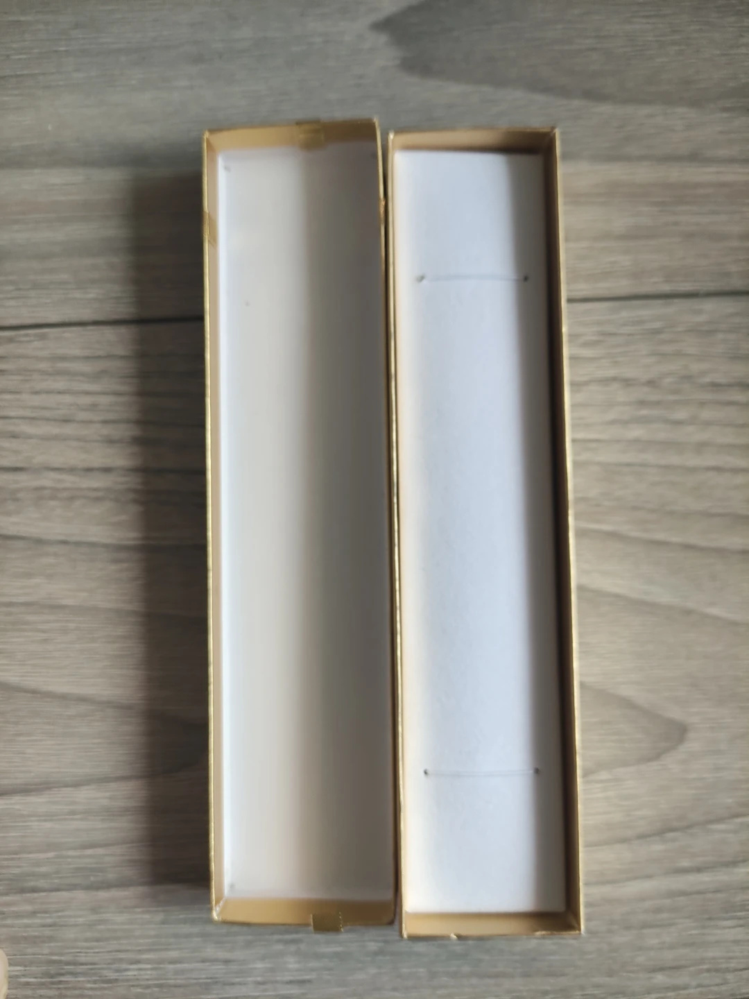 Gold Coloured Decorative Gift Box 🏈 - photo 2
