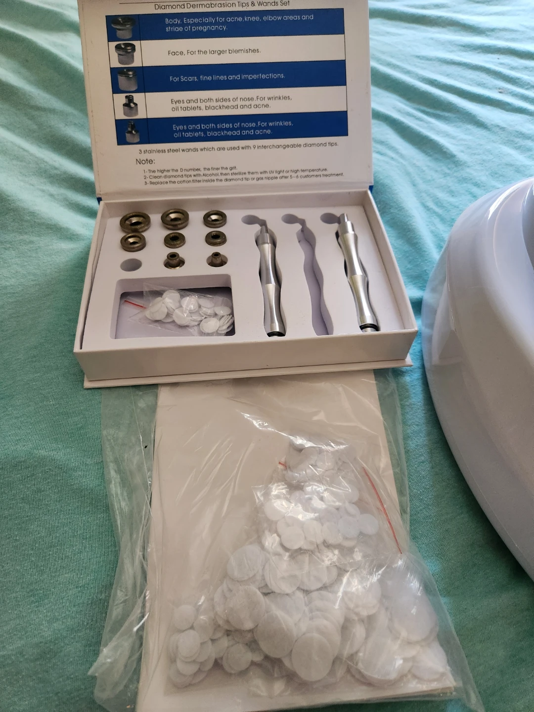MICRODERMABRASION MACHINE - photo 4