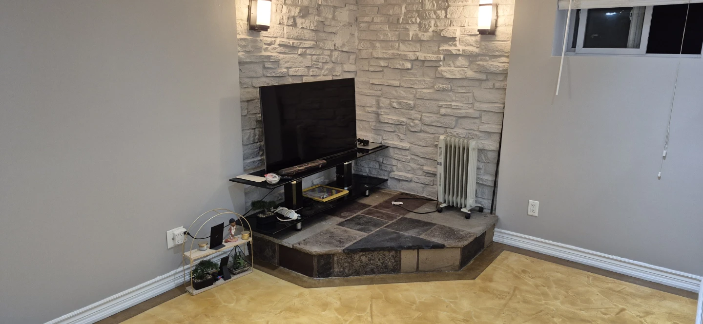 1 bedroom Basement Apartment for rent in Brampton - photo 2