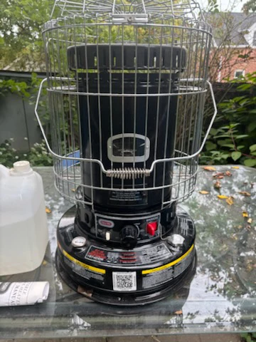 Dyna-Glo WK95C8C Convection Kerosene Heater