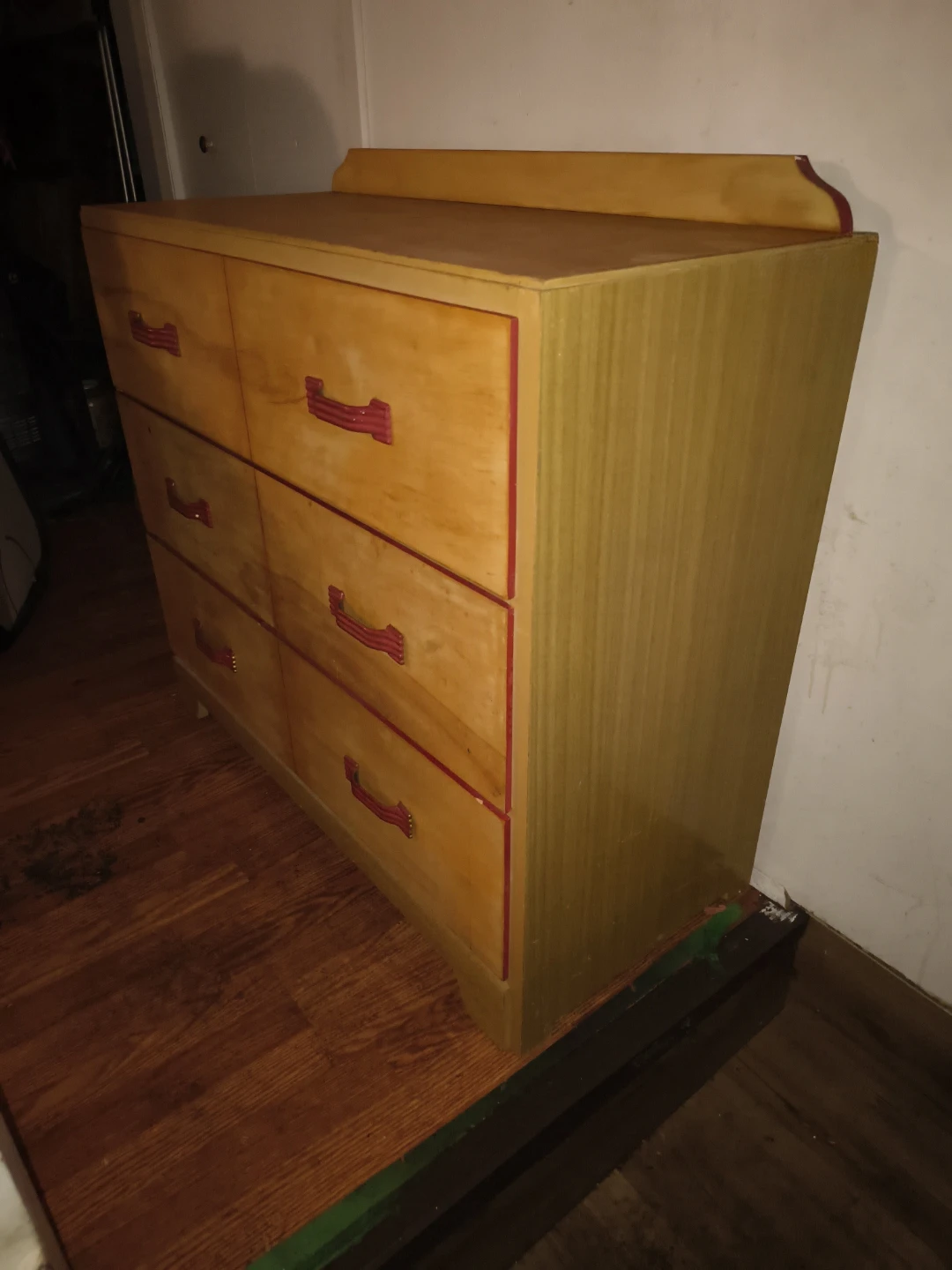 Vintage Wooden 6-Drawer Dresser - photo 2